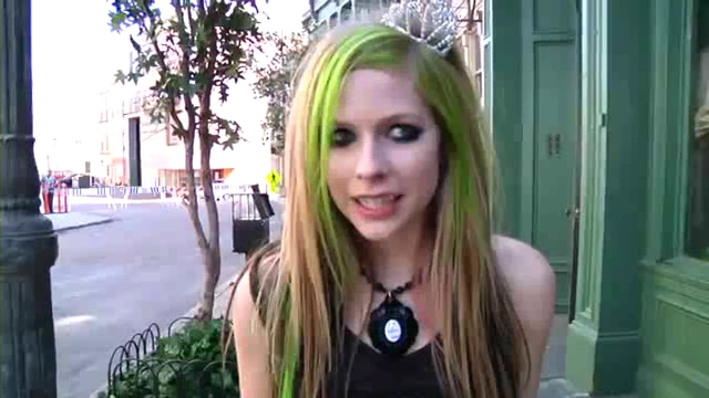 Avril Lavigne Smile BTS avi 000186845 Free Webcam Chat FileSonic Search 